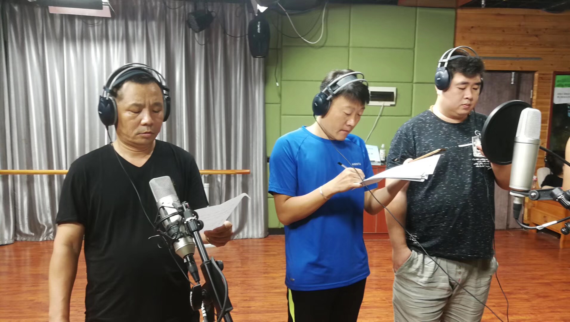 中央電視臺紀念中國改革開放四十周年大型文藝演出錄制