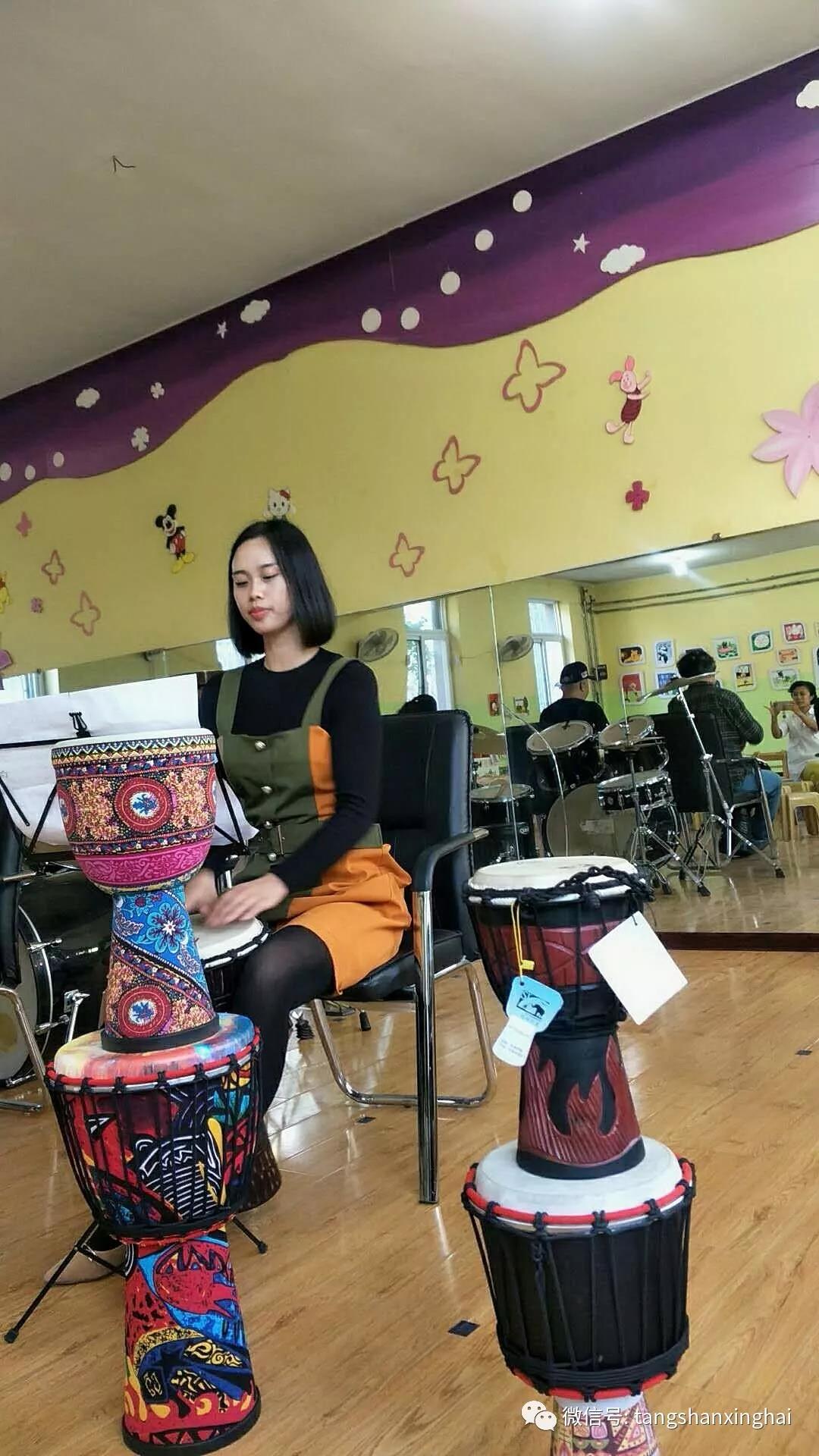 迎國慶藝術節目展演—— 星海唐山藝術培訓學校部分師生走進一幼專場音樂會