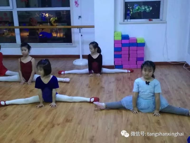 唐山藝術培訓學校